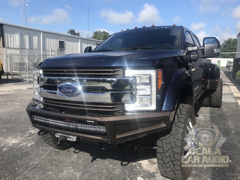 Ford F-450 Stereo