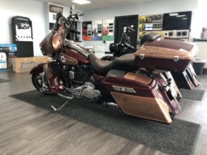 Street Glide Stereo